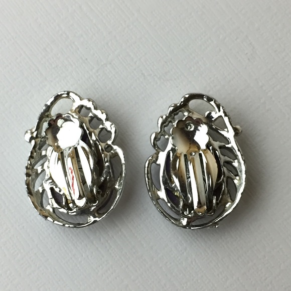 Vintage Purple Teardrop Silver Clip On Earrings - Picture 3 of 8
